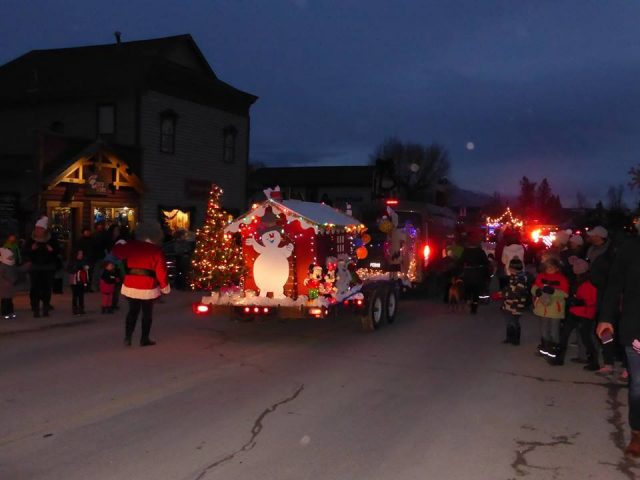 Invermere Light Up and Santa Parade